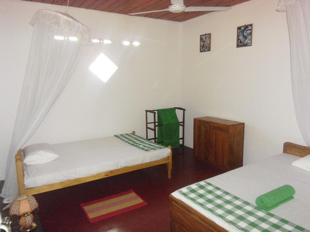 Uma Beach Home Bussa Kültér fotó